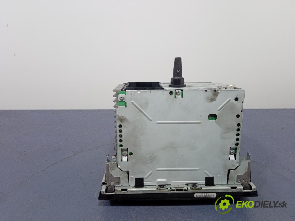 Ford Focus 2006 Radio I Navigácia: 5M5T-18C815-FA