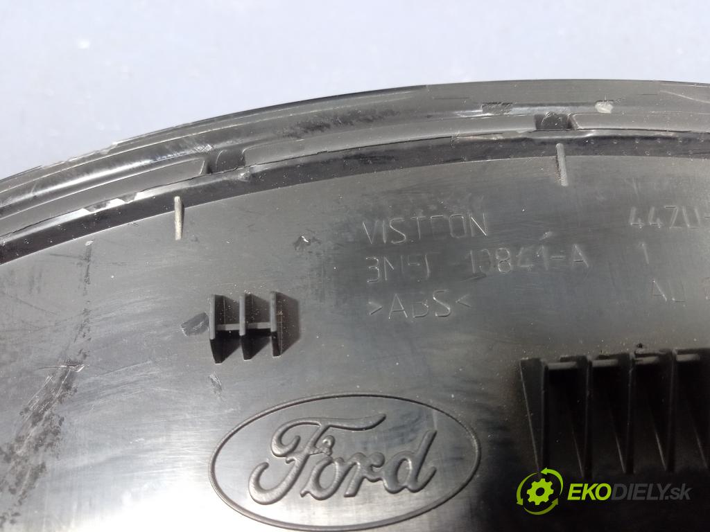 Ford Focus 2006 prístrojovka/ budíky 3M5F-10A855-A