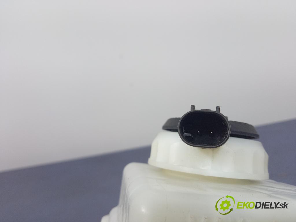 Bmw Seria 6 2011 servo Brzdní: 7967260