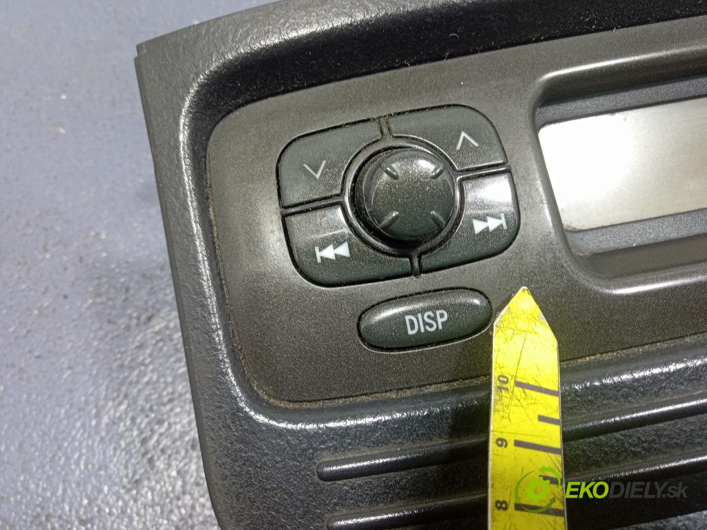 Toyota Yaris 2003 Radio I Navigácia: 86110-52111