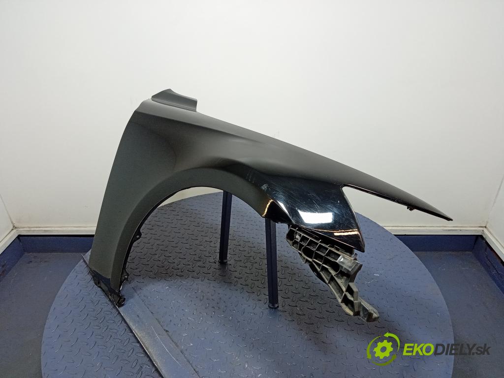 Lexus IS 2016 blatnik před v pravo: 01