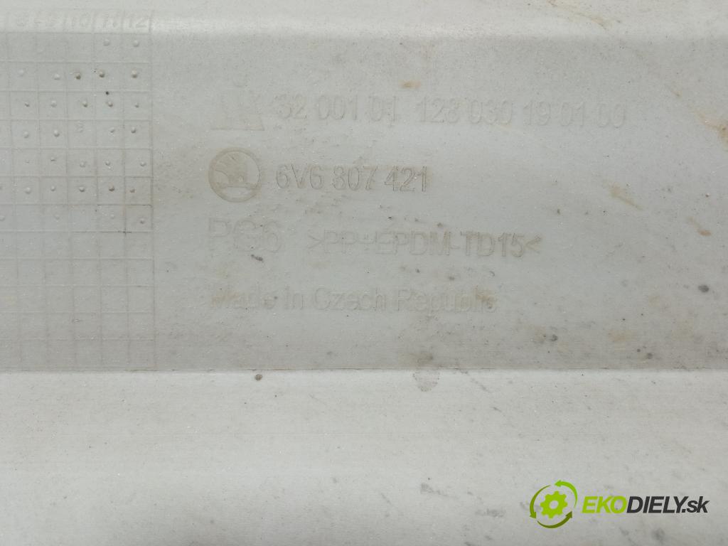Skoda Fabia 2017 nárazník Zad: 6V6807421