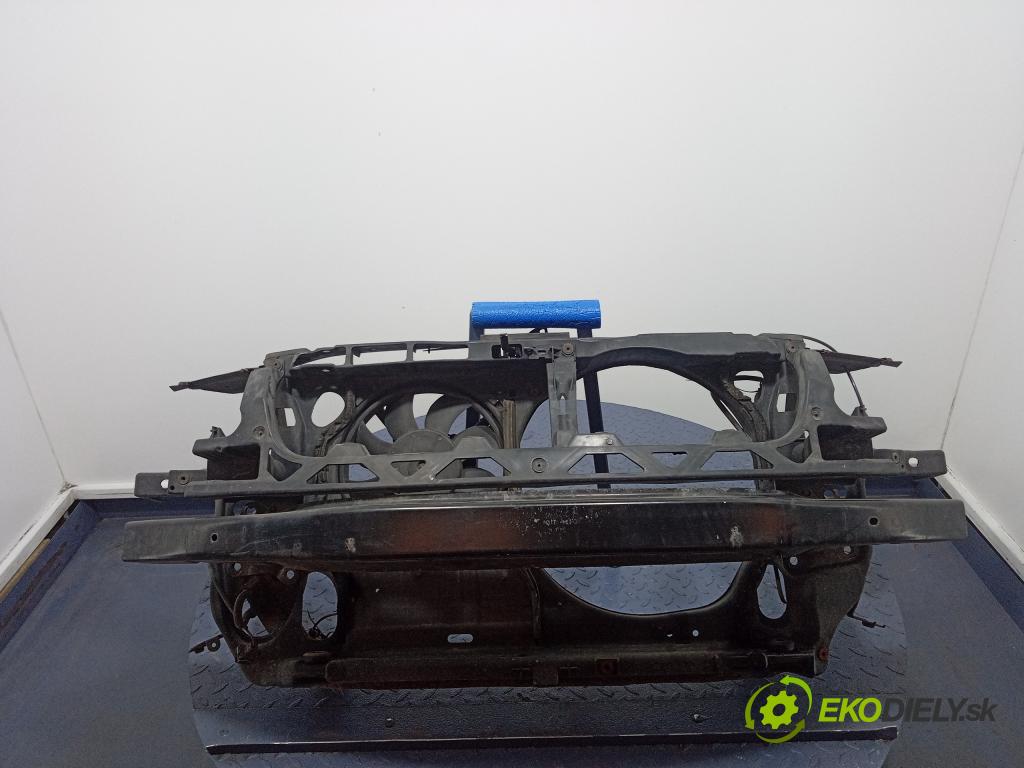 Volkswagen Passat 2004 výztuha Čelní / stěna Přední 3B0805594