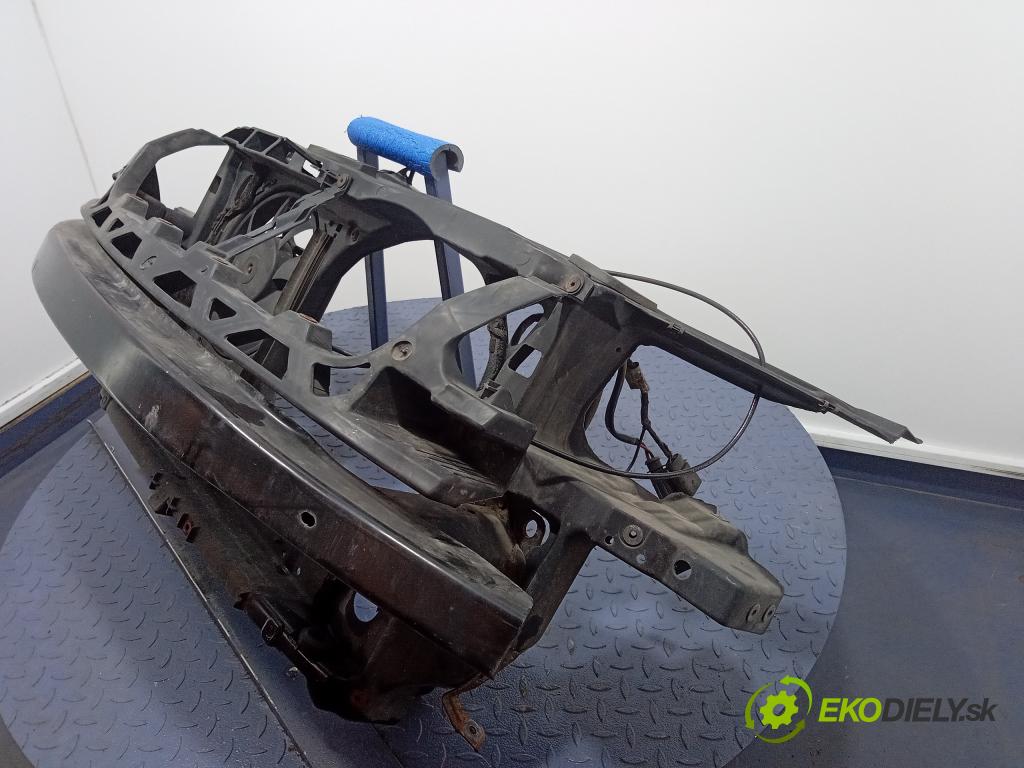 Volkswagen Passat 2004 výztuha Čelní / stěna Přední 3B0805594