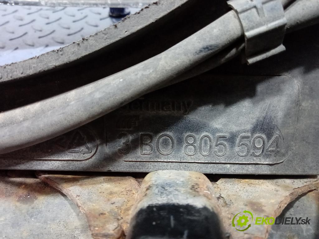 Volkswagen Passat 2004 výztuha Čelní / stěna Přední 3B0805594