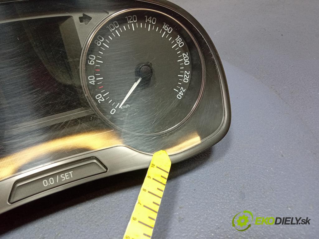 Skoda Fabia 2017 prístrojovka/ budíky 6V0920730B