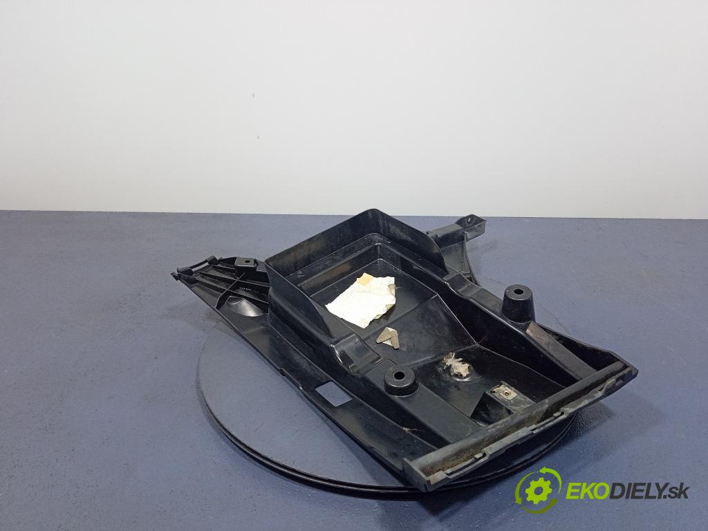 Bmw Seria 6 2011 nárazník Zad: 8050385