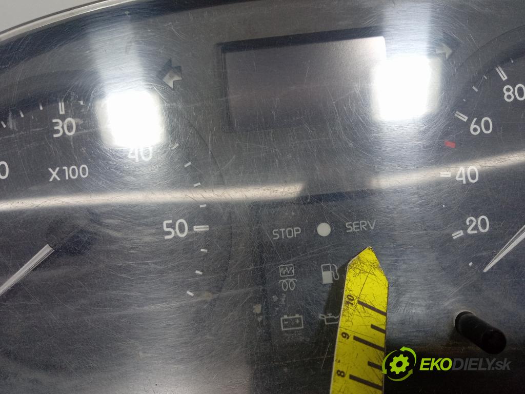 Nissan Interstar 2006 prístrojovka/ budíky P8200359415G