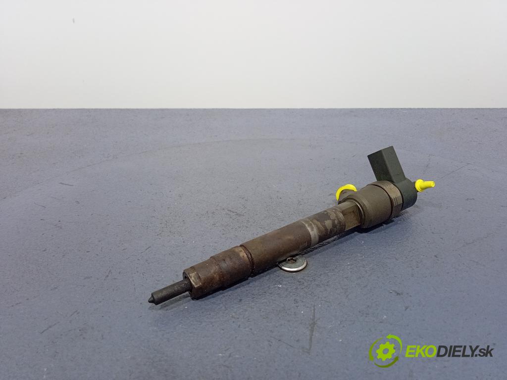 Mercedes C-klasa 2002 vstrek 0445110295