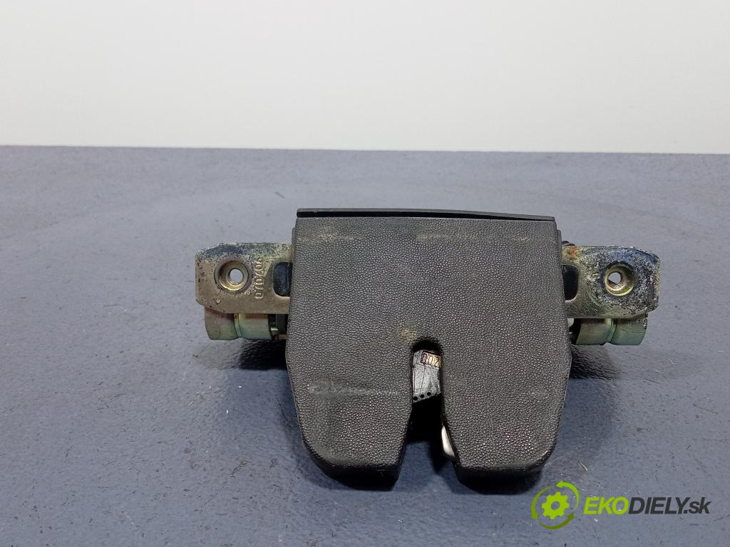 Opel Astra 2006 zámek Klapky: kufr 495058724