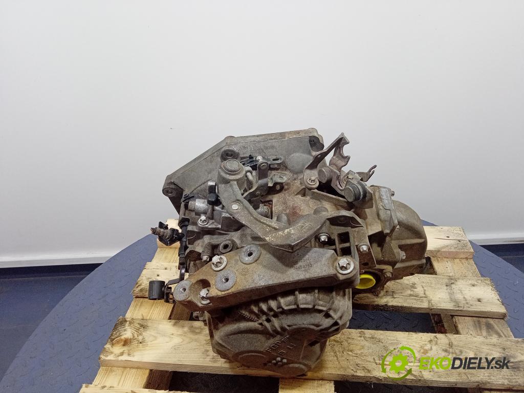 Opel Astra 2006 prevodovka Manualna M32