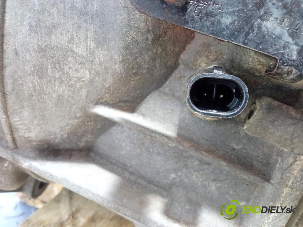 Opel Astra 2006 prevodovka Manualna M32