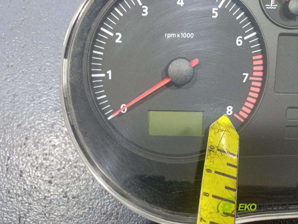 Seat Leon 2002 prístrojovka/ budíky 1M0920802A