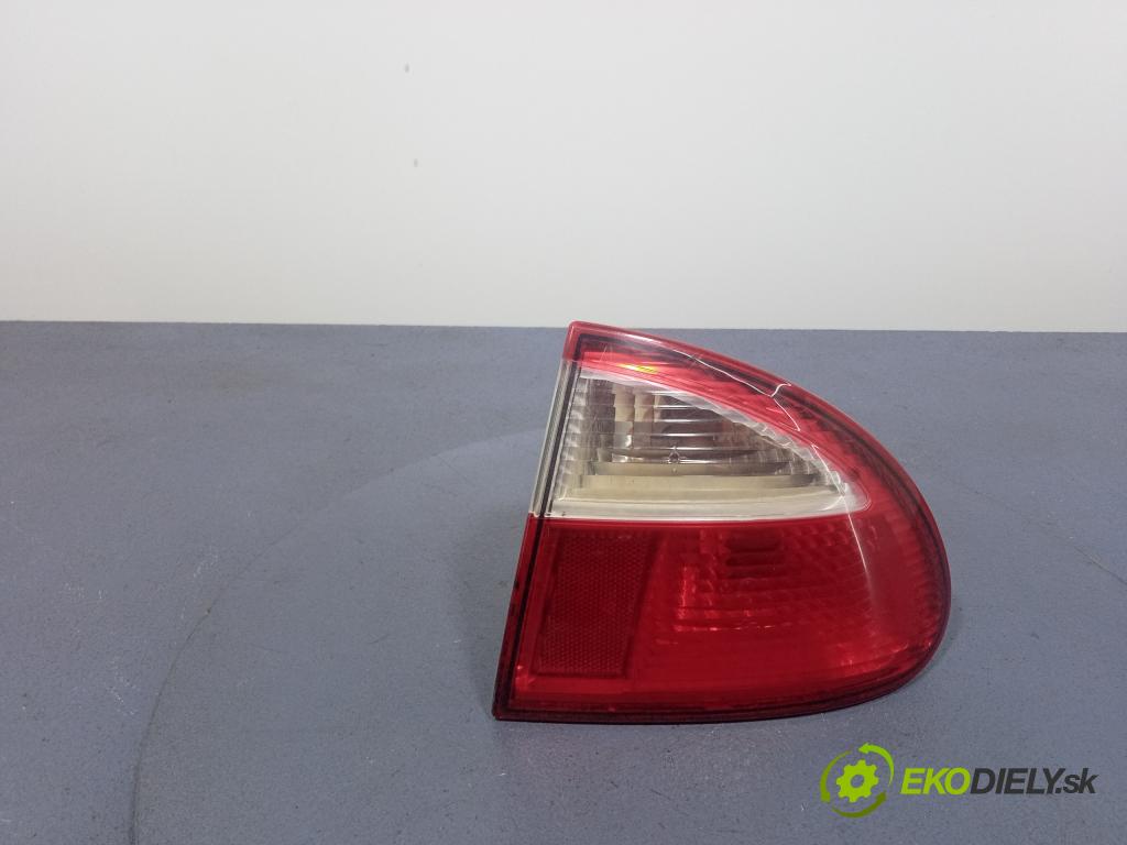 Seat Leon 2002 svetlo / reflektor zad Prava: Vonkajsia: 1M6945096A