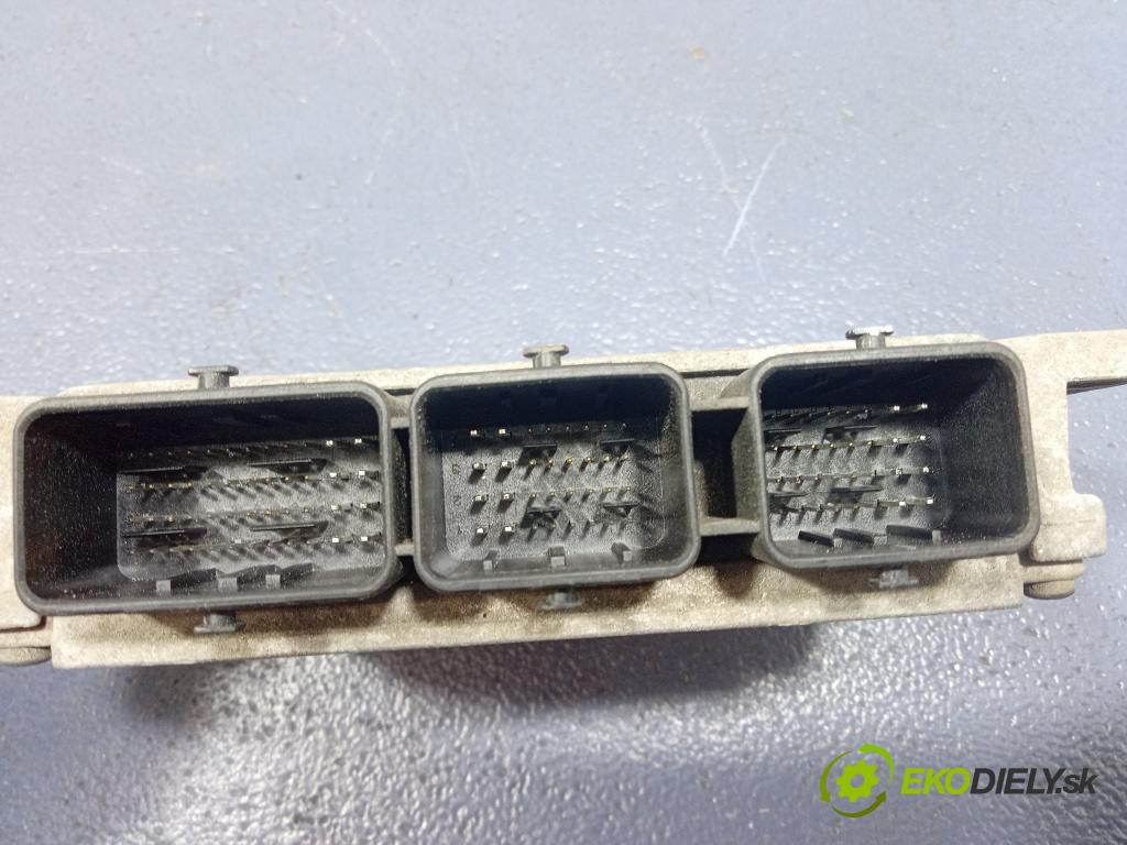 Peugeot 207 2006 riadiaca jednotka Motor: 9662258780