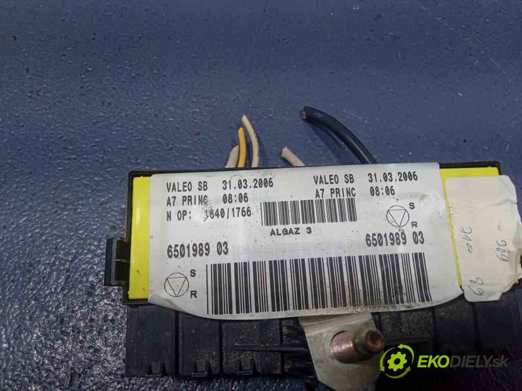 Peugeot 207 2006 riadiaca jednotka Motor: 9662258780