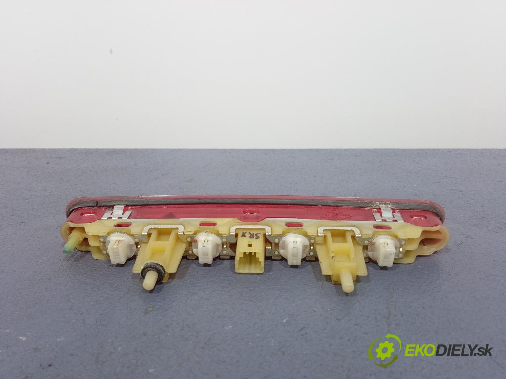 Peugeot 207 2006 Svetlo: Stop: 9649986880