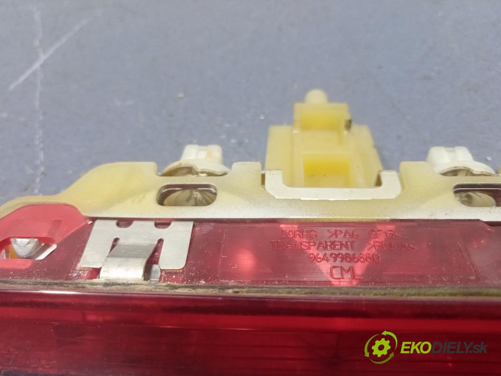 Peugeot 207 2006 Svetlo: Stop: 9649986880