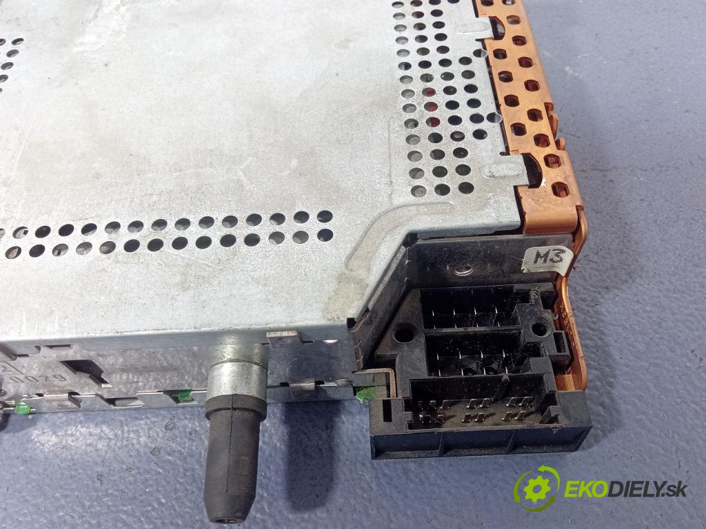 Peugeot 307 2003 Radio I Navigácia: 96489417XT