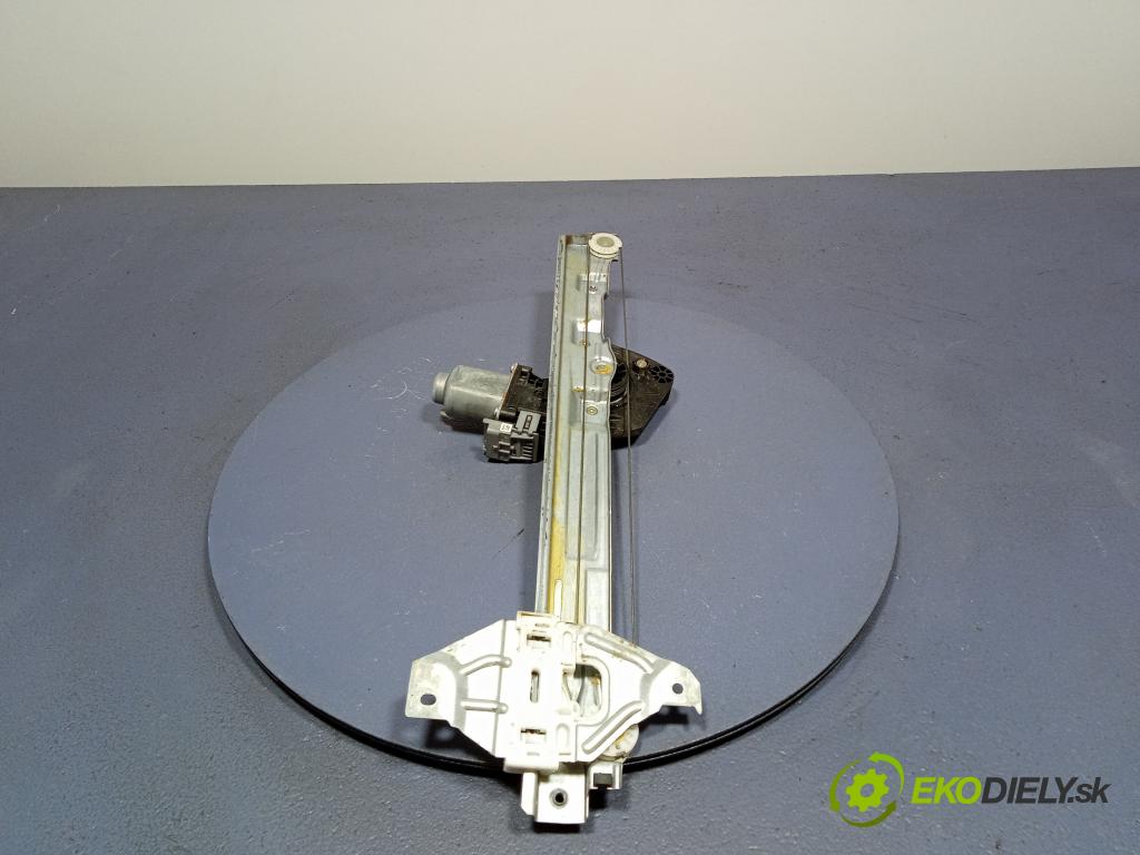 Citroen C4 2015 mechanismus stahování Sklenka: před Levý: 9802531980