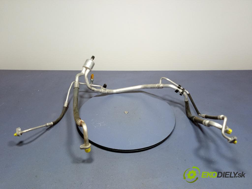 Citroen C4 2015 rúrka Klimatizácia: 9800404180
