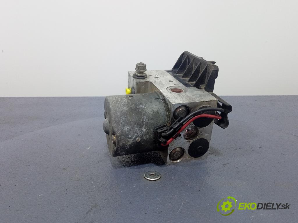 Vw Passat 2001 čerpadlo ABS x 8E0614111T