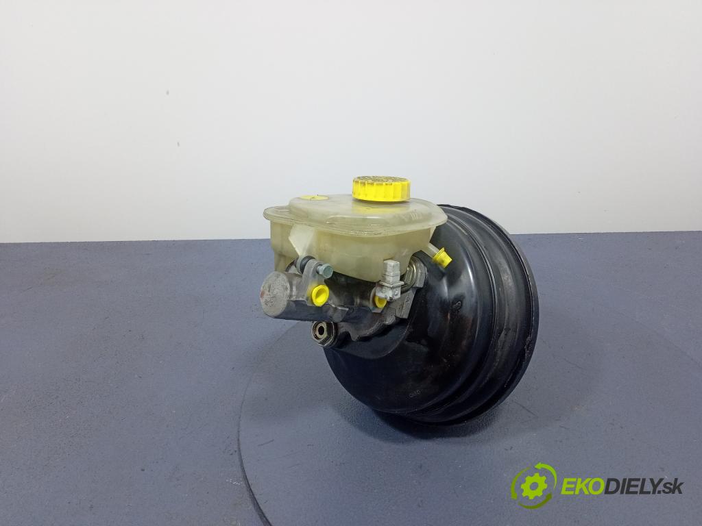 Vw Passat 2001 servo Brzdní: 4B3612105A