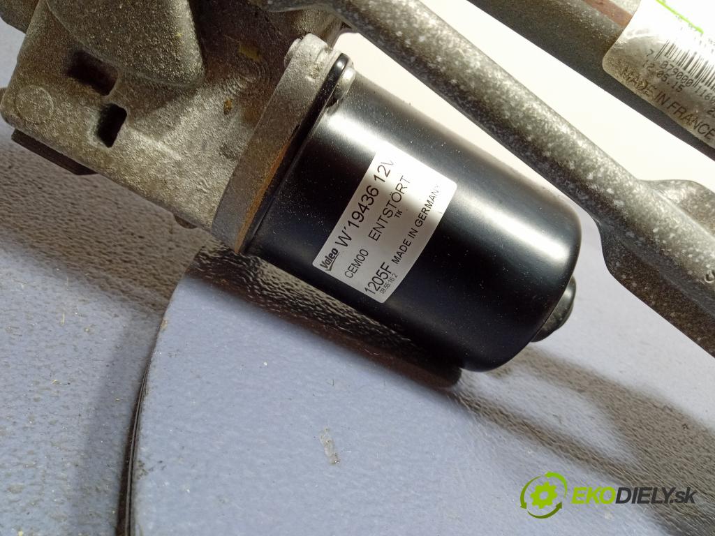 Citroen C4 2015 mechanismus motorek Stěrače: před 9687382580