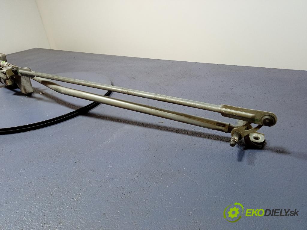 Citroen C4 2015 mechanismus motorek Stěrače: před 9687382580