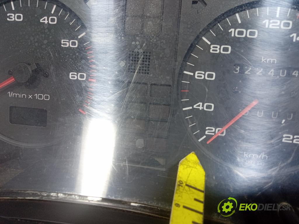 Audi 80 1994 prístrojovka/ budíky 8A0919033K