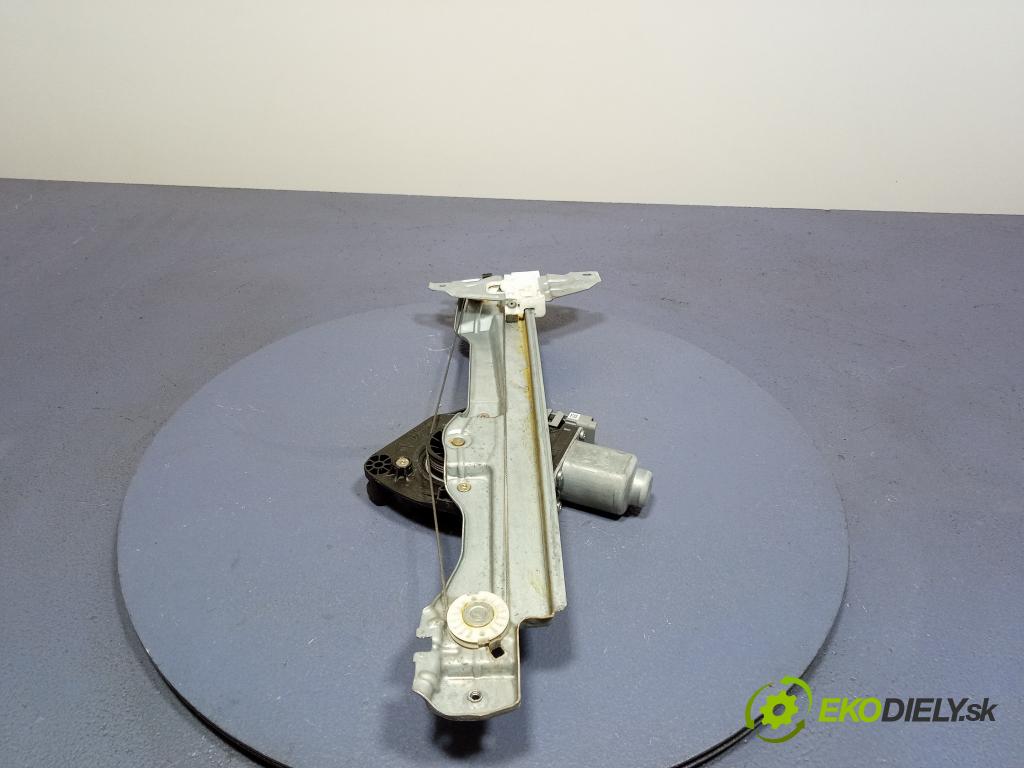 Citroen C4 2015 mechanismus stahování Sklenka: Zad: Levý: 9802523780
