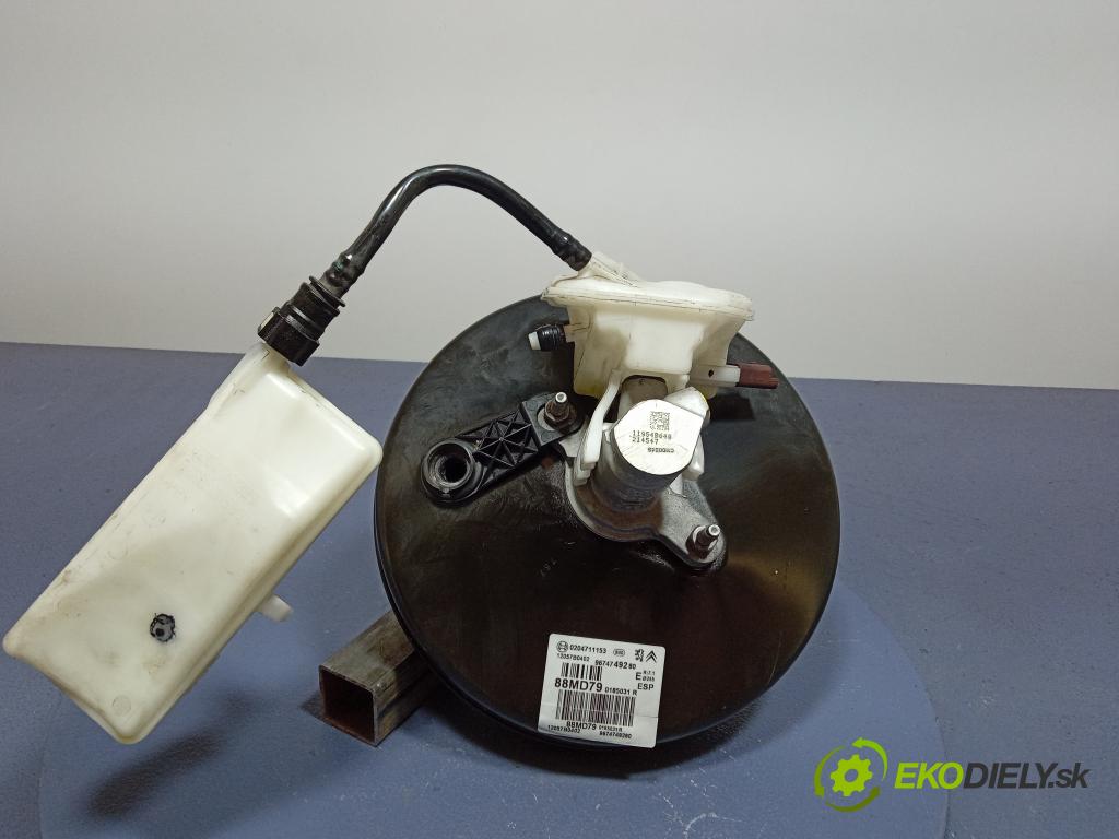 Citroen C4 2015 servo Brzdní: 9674749280