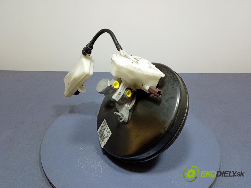 Citroen C4 2015 servo Brzdní: 9674749280