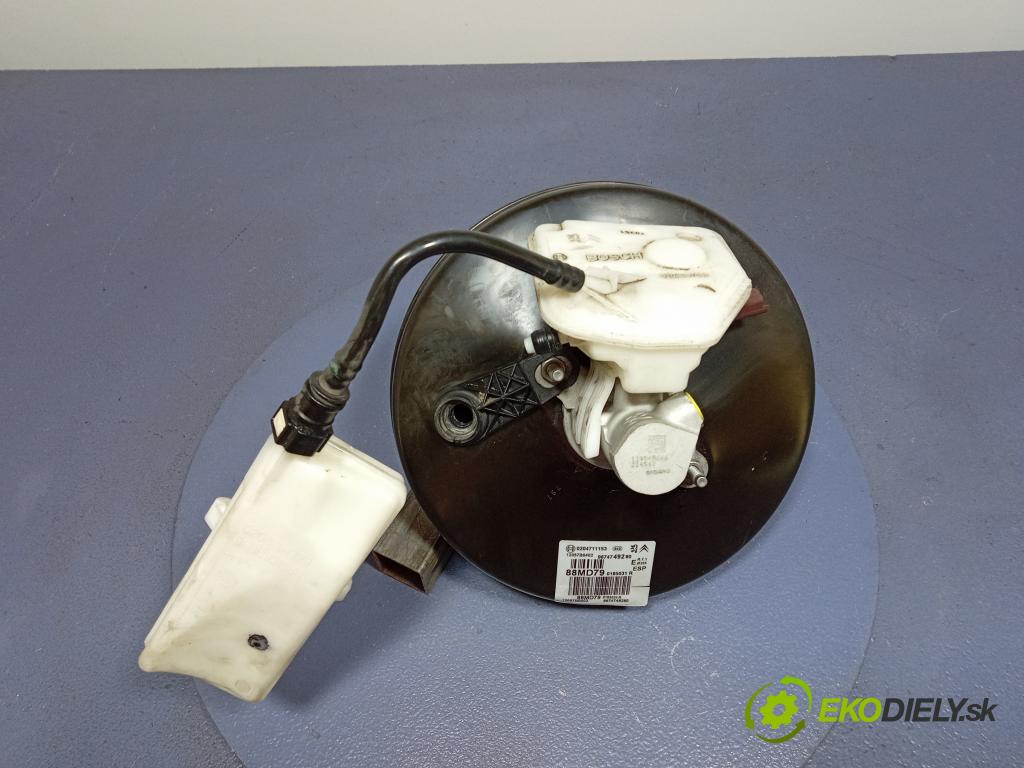 Citroen C4 2015 servo Brzdní: 9674749280
