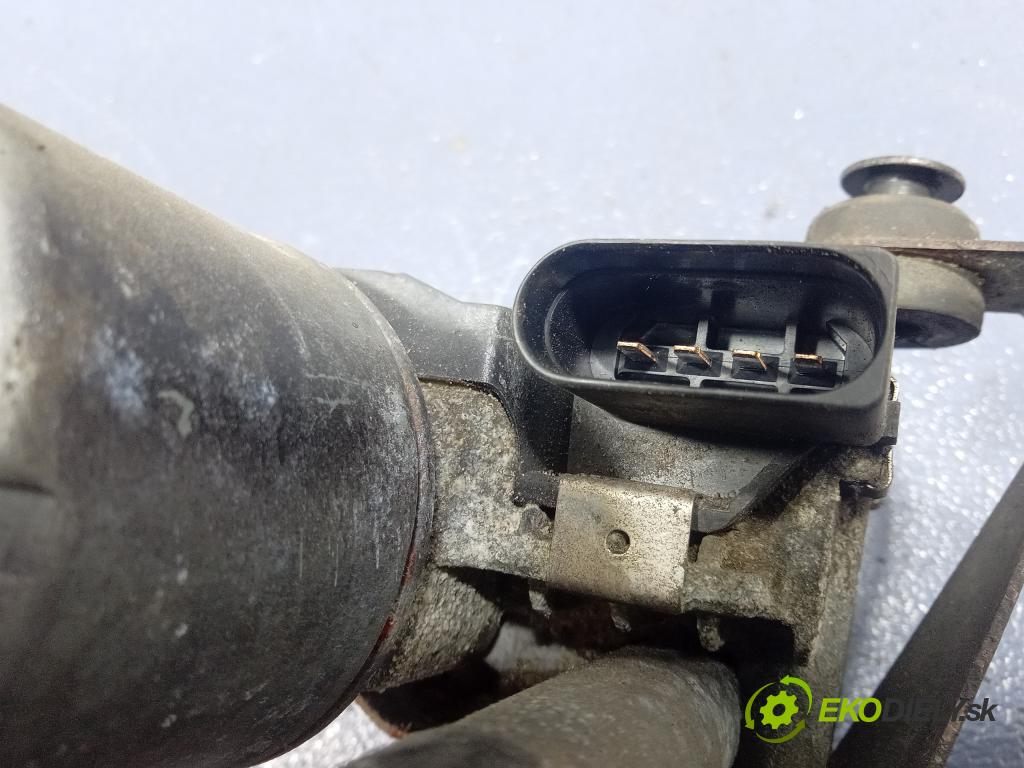 Vw Touran 2005 mechanismus motorek Stěrače: před 1T0955024E