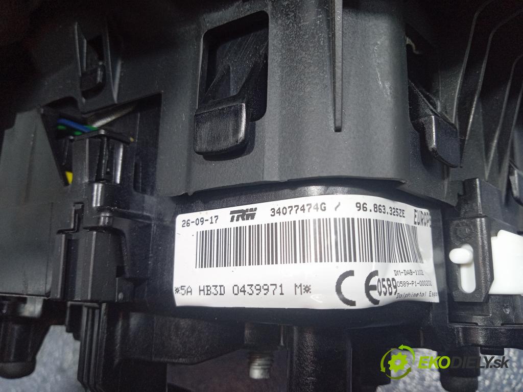 Peugeot 508 2017 kokpit,pristrojová doska 9688550677