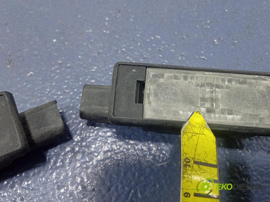 Peugeot 508 2017 zaslepka: zad 9661480980