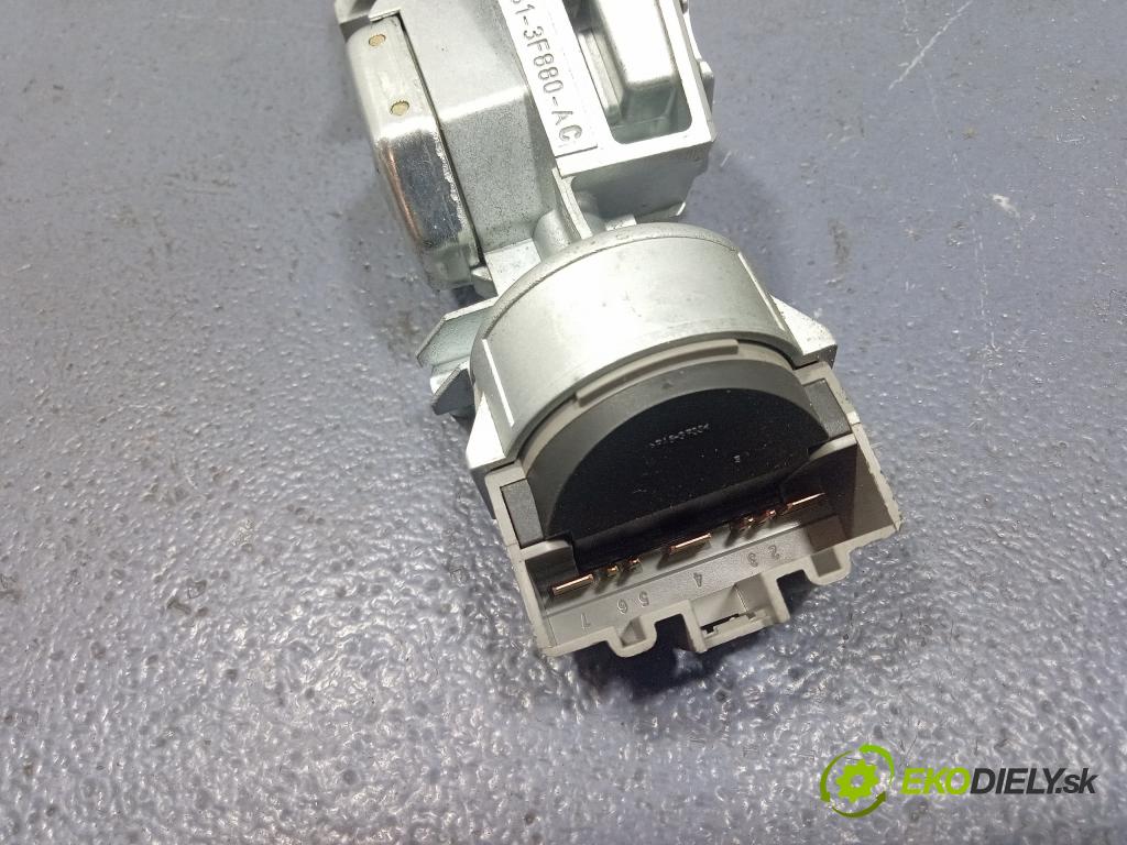Ford Focus 2005 riadiaca jednotka Motor: 5M5112A650UA