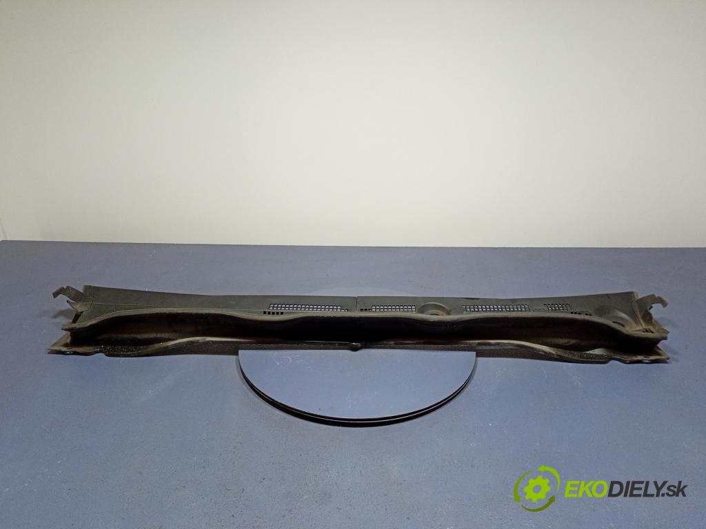 Honda Civic 2004 torpédo 74210-S6D