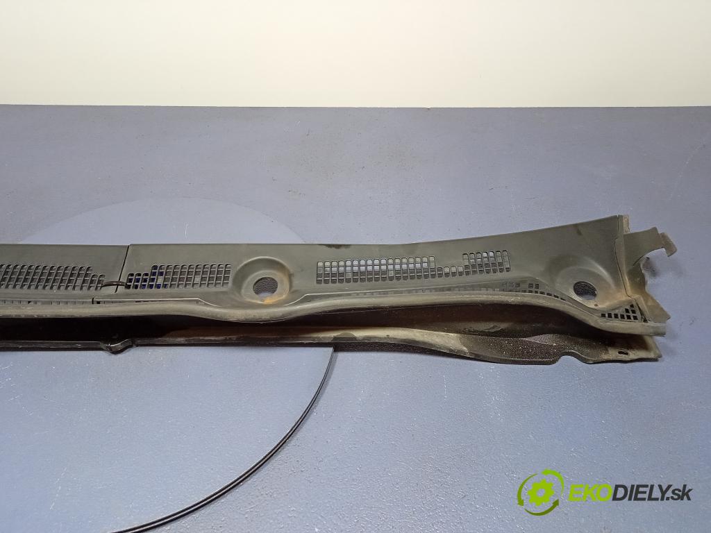 Honda Civic 2004 torpédo 74210-S6D