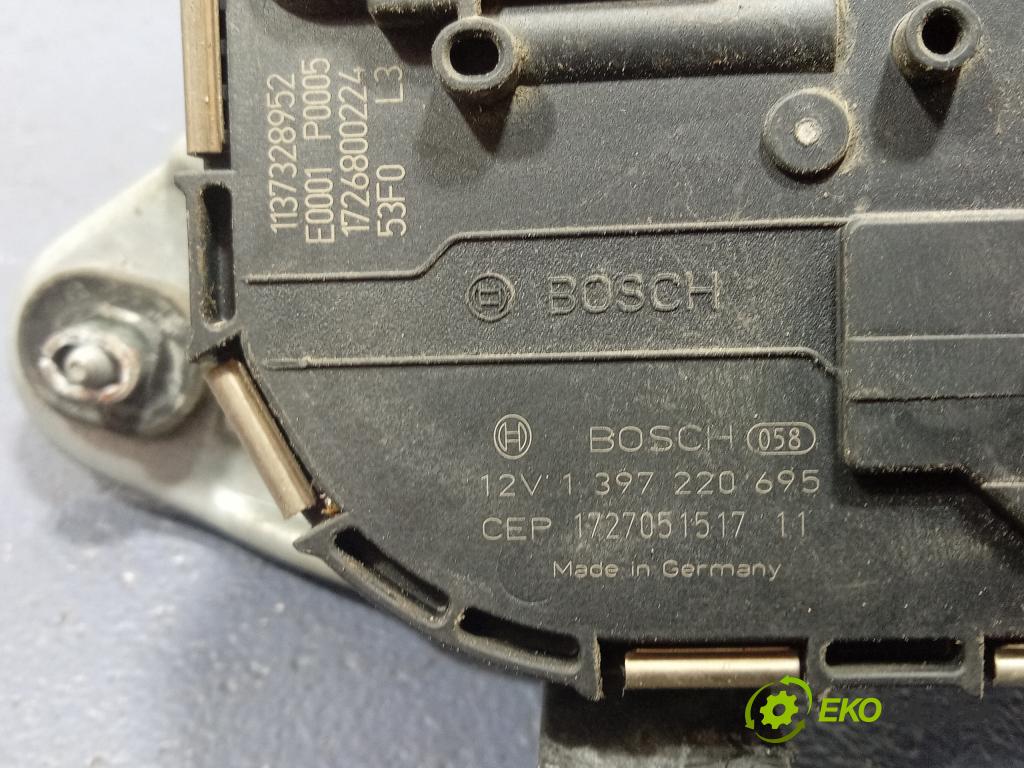 Peugeot 508 2017 mechanismus motorek Stěrače: před 9816172680