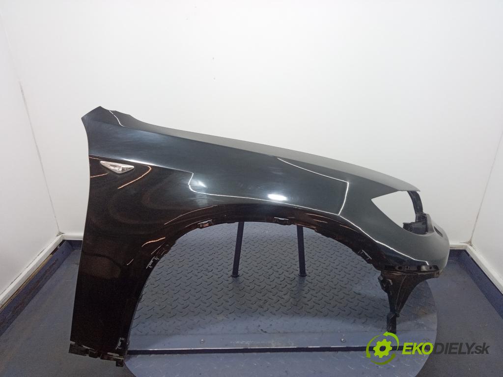 Bmw X6 2012 blatnik před v pravo: 01