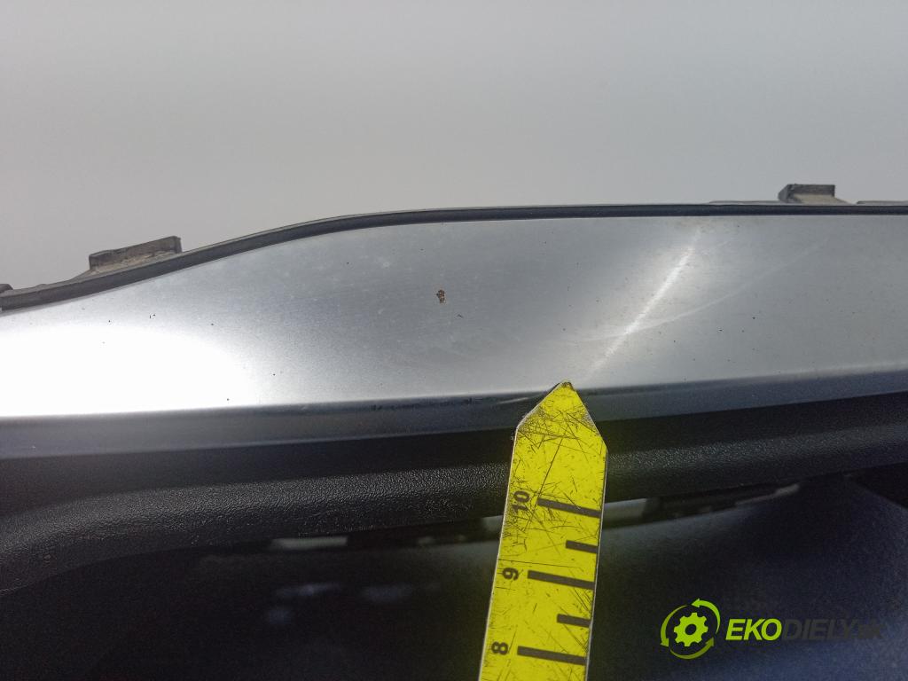 Audi Q5 0 nárazník Zad: 80A807521K