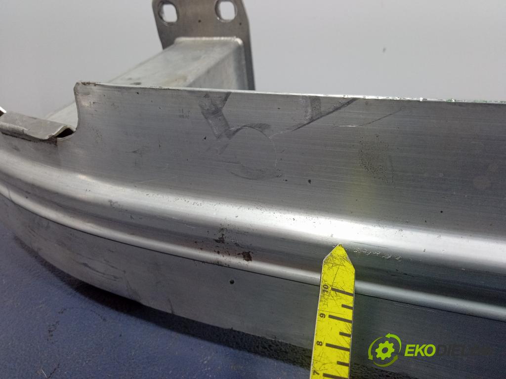 Audi Q7 0 výztuha narazník před 4M0807109C