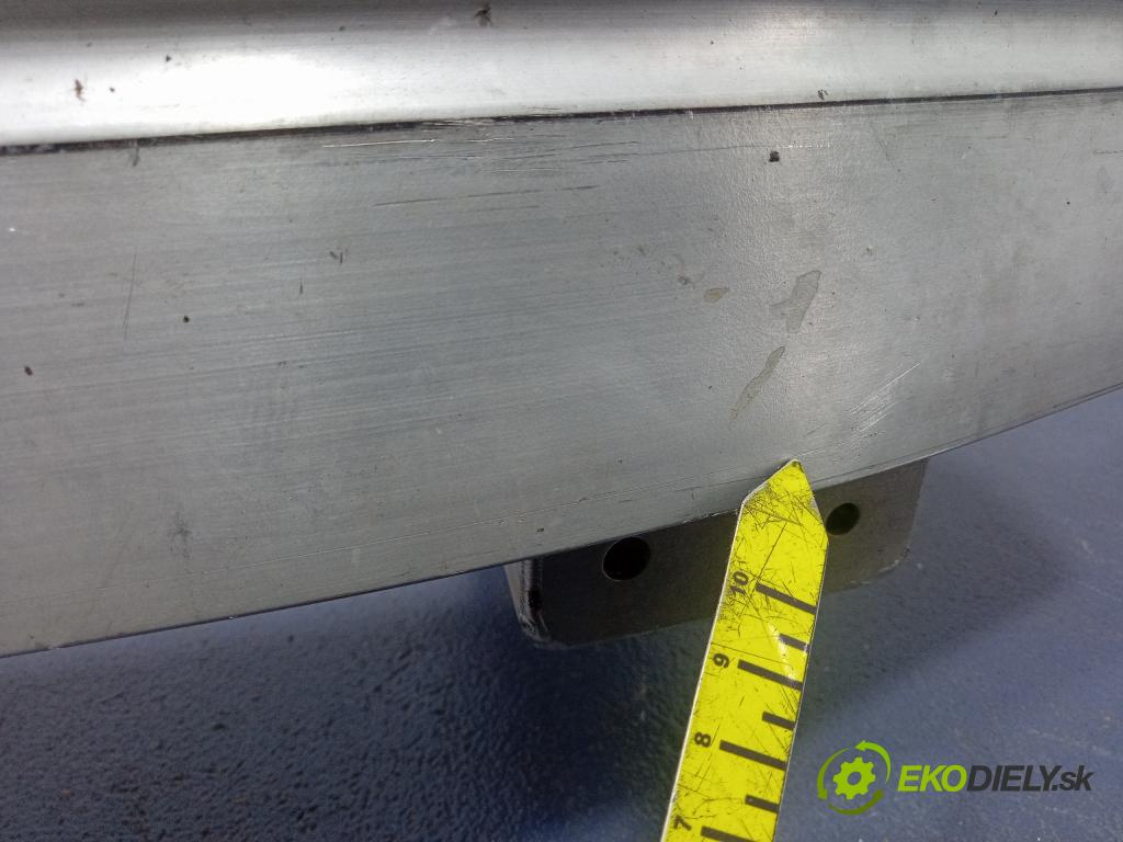 Audi Q7 0 výztuha narazník před 4M0807109C