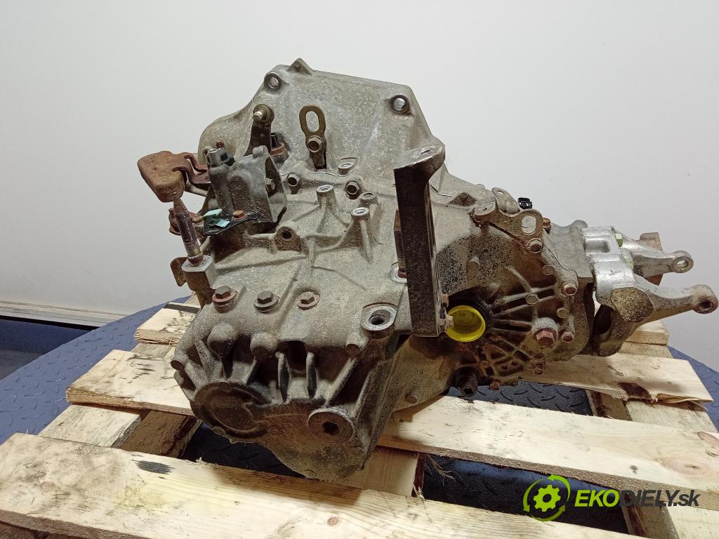 Honda Cr-v 2003 prevodovka Manualna Z2M1