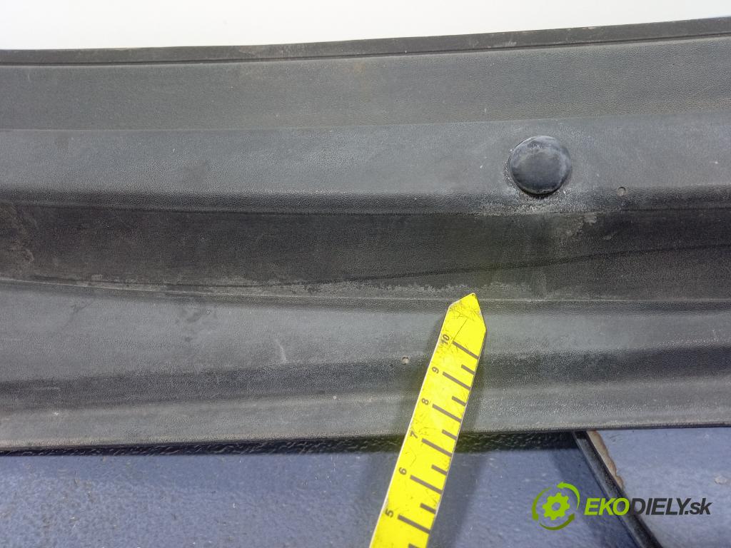 Opel Vectra 2003 torpédo 09179871