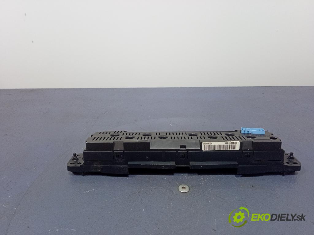 Citroen Xsara picasso 2004 prístrojovka/ budíky 9651667380