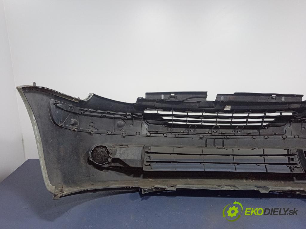 Citroen Xsara picasso 2004 nárazník před 01