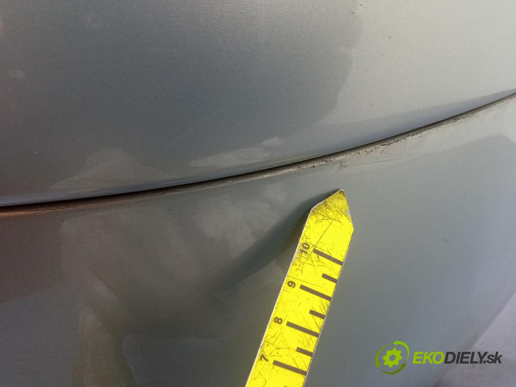 Citroen Xsara picasso 2004 nárazník před 01